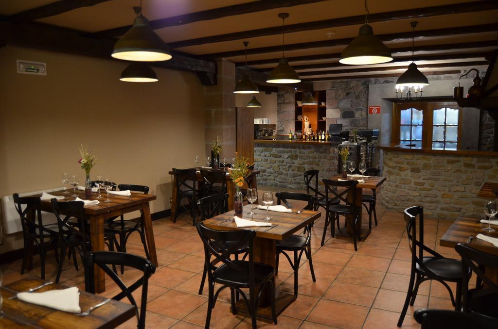 Hostal Ameztia Doneztebe Екстериор снимка