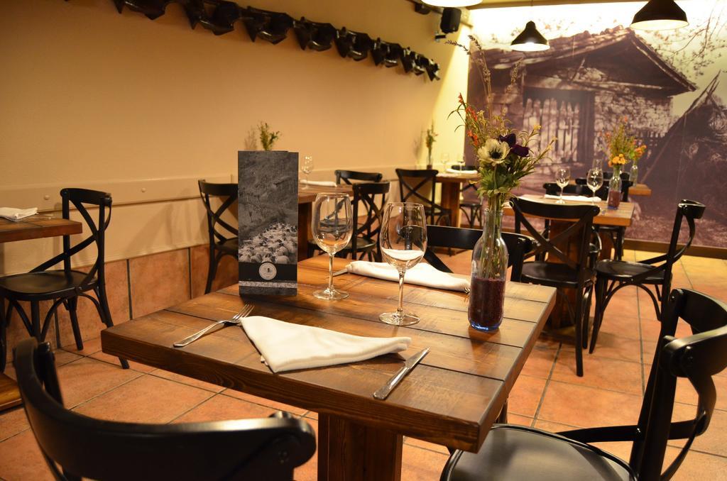 Hostal Ameztia Doneztebe Екстериор снимка