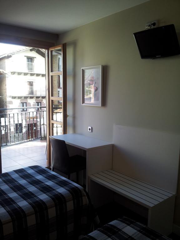 Hostal Ameztia Doneztebe Стая снимка