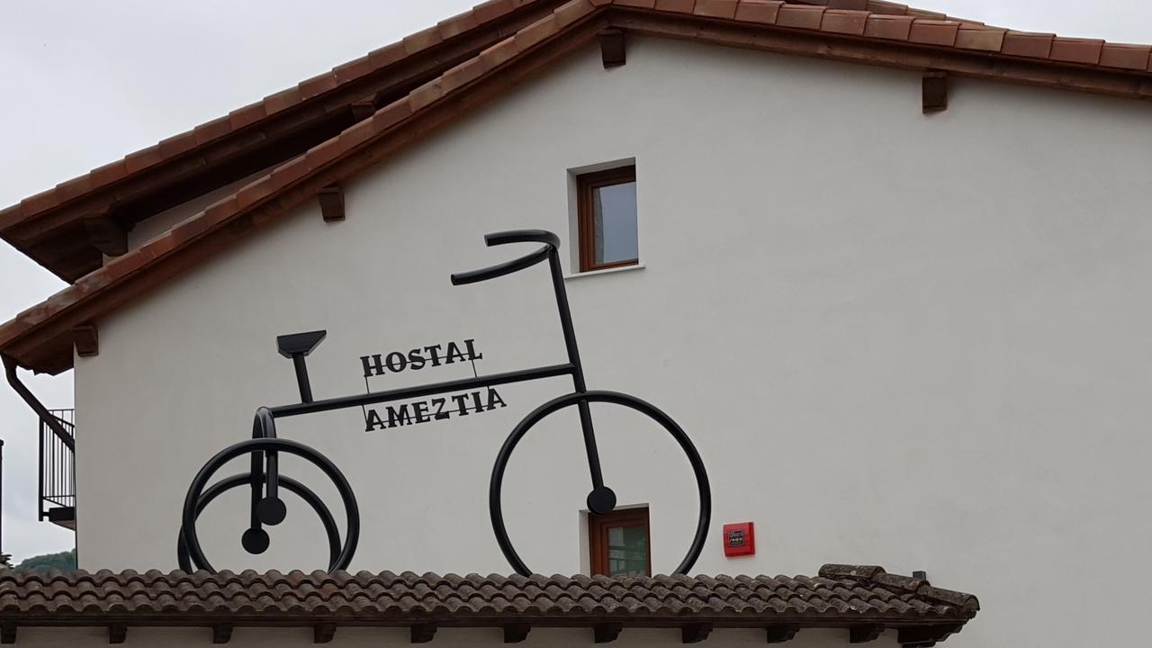 Hostal Ameztia Doneztebe Екстериор снимка