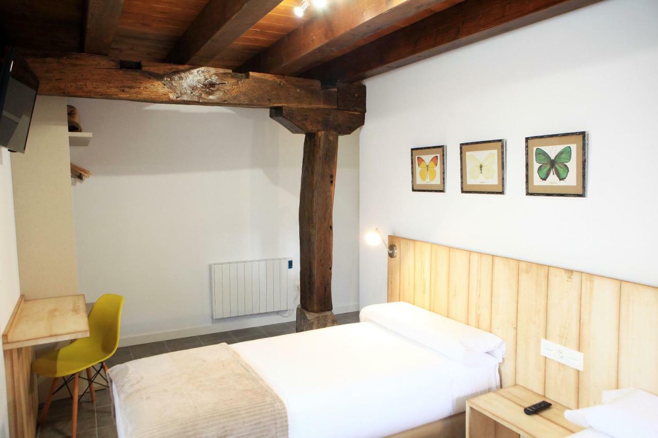 Hostal Ameztia Doneztebe Екстериор снимка